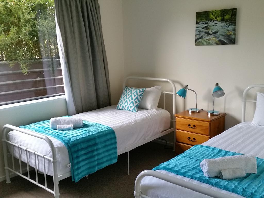 Kea Cottage Te Anau Esterno foto
